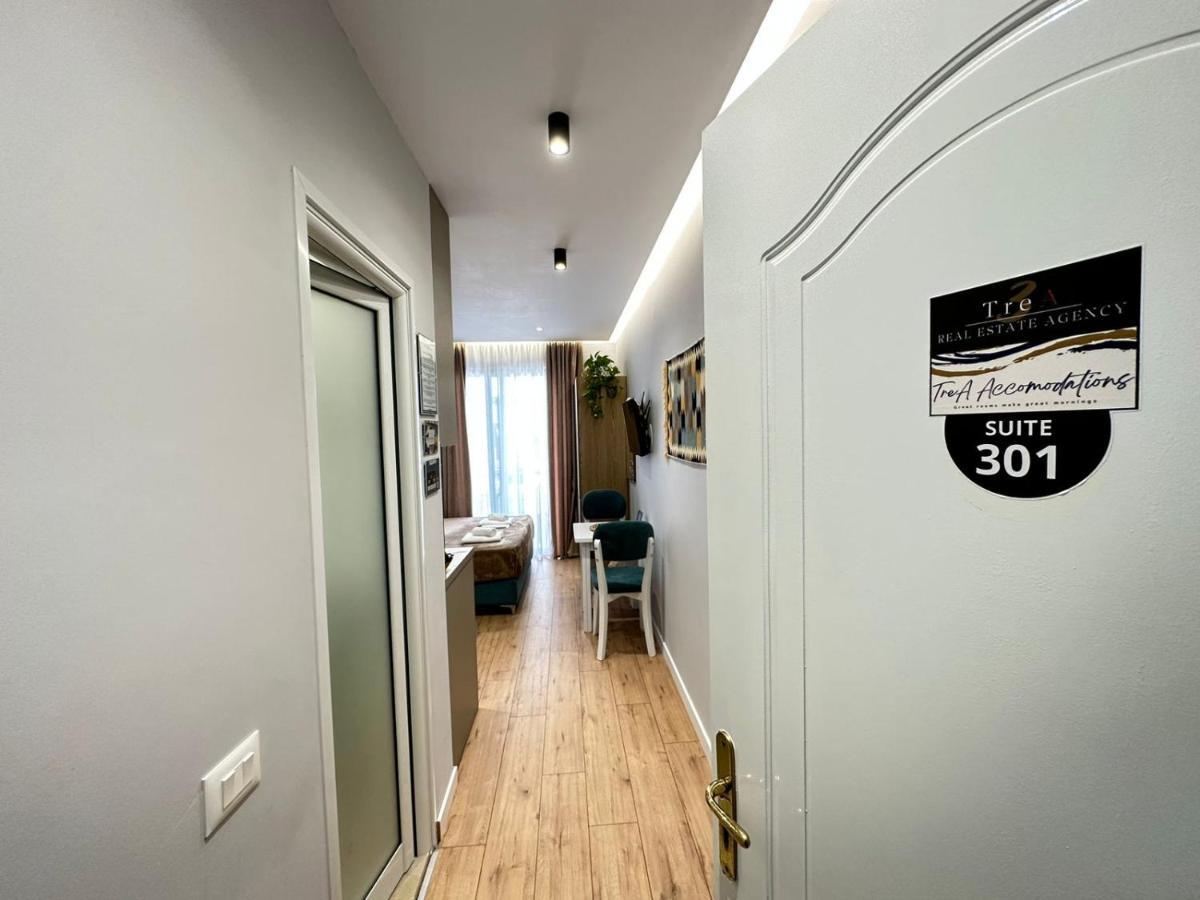 Trea Accomodations - Suite Lungomare Vlorë エクステリア 写真