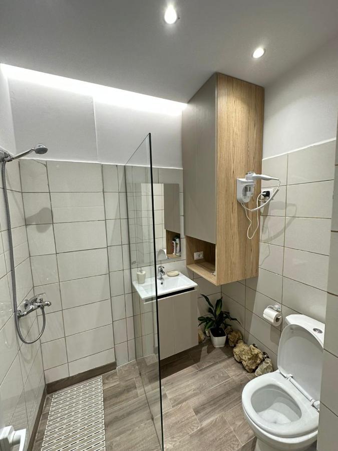 Trea Accomodations - Suite Lungomare Vlorë エクステリア 写真